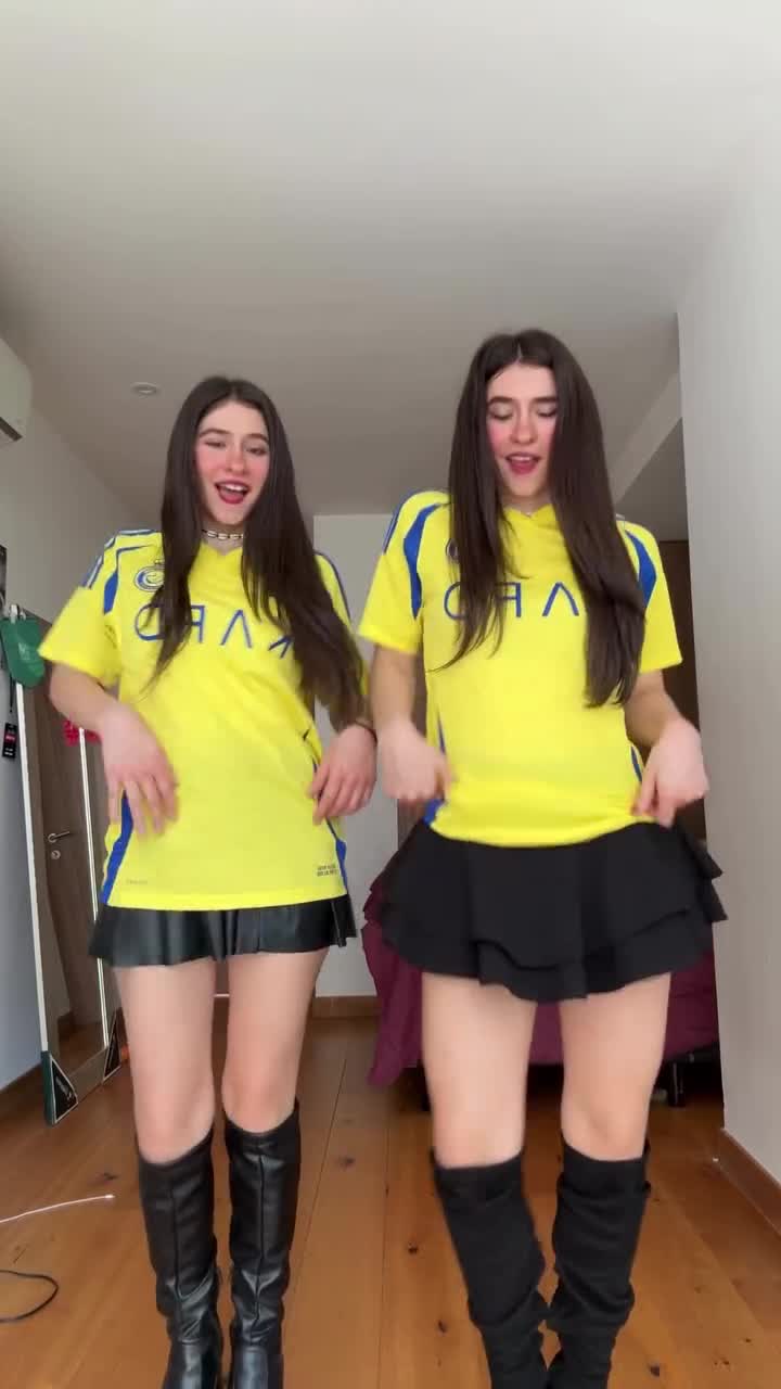 Video 740081 from Arayfer (@arayfer_hernandez)