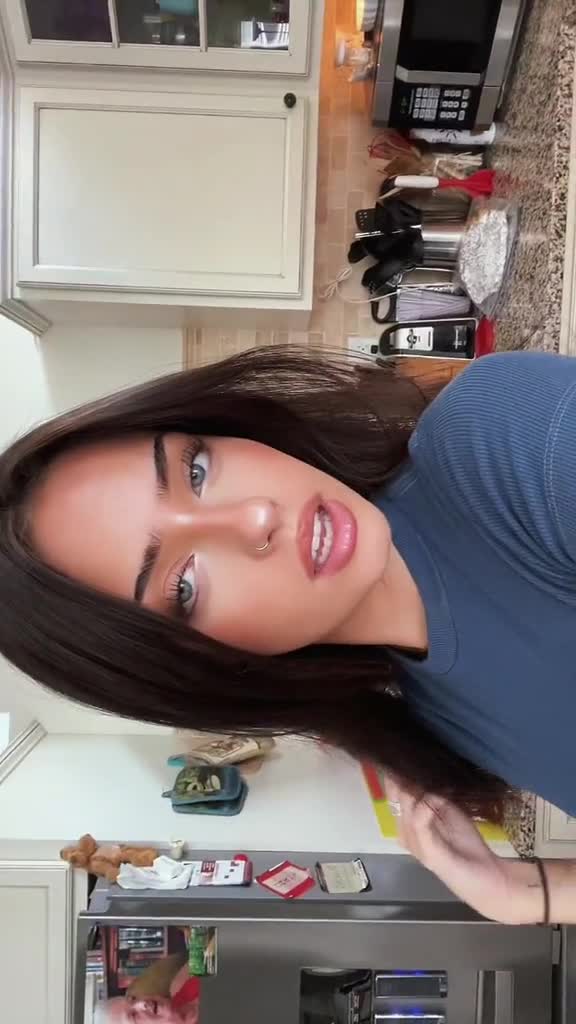 Video 740378 from Lily Weber