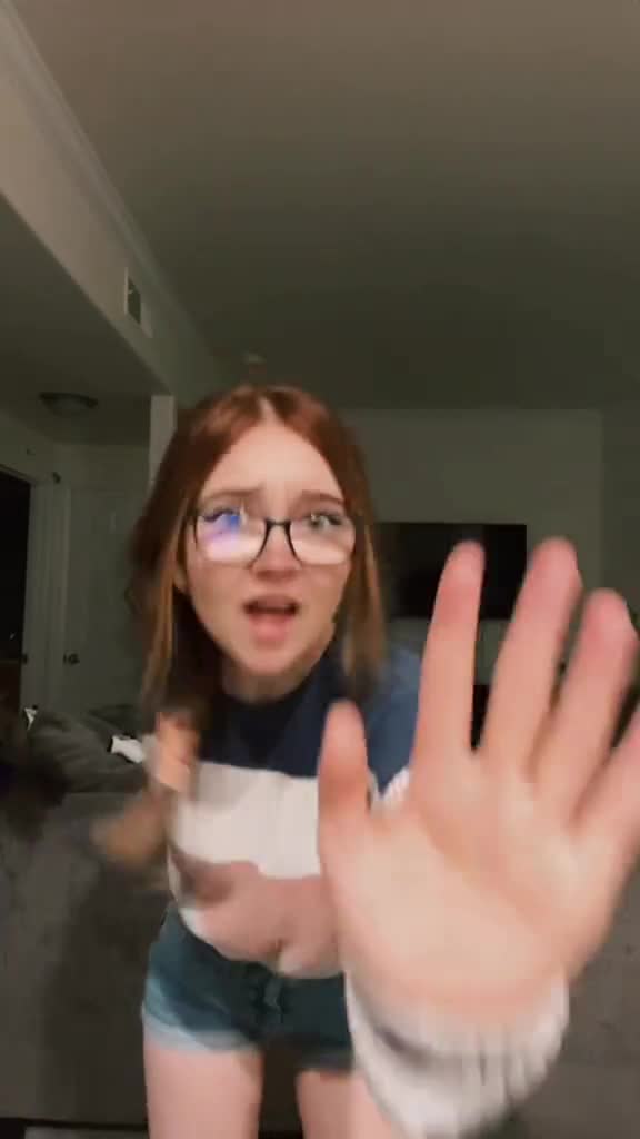 Video 780563 from Lyssaurora