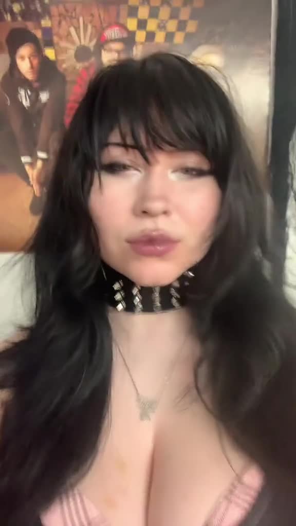 Video 781098 from D3adpann / C4rv3r / m444ko