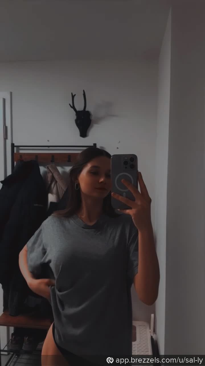 Video 786615 from Sally