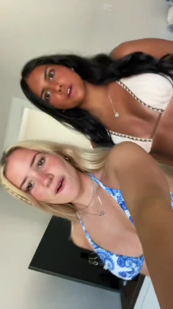 Video 786730 from Katie Davis | _katiedavis | .katieedaviss