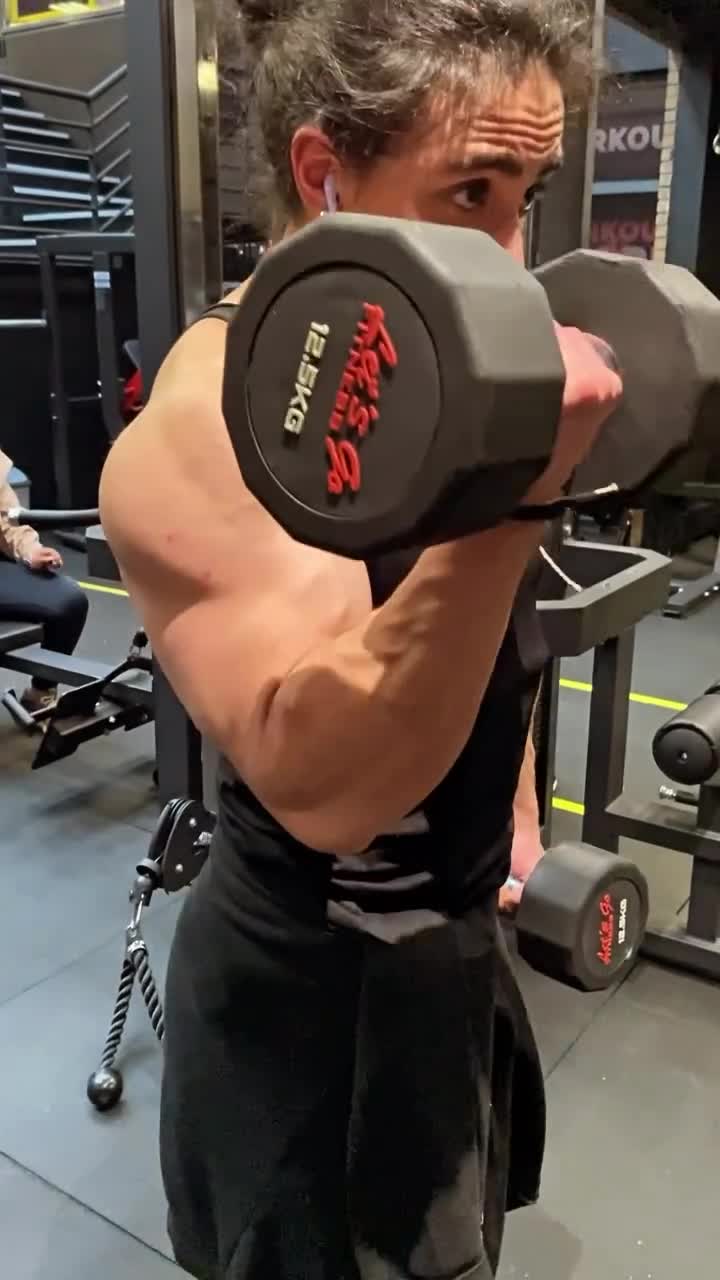 Video 787104 from Rosario Willumsen