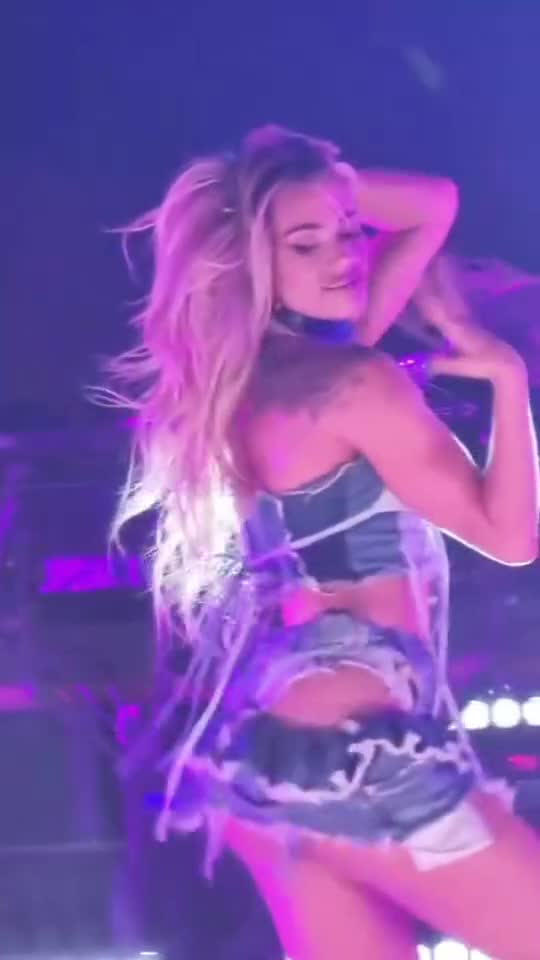 Video 787139 from Paige Lillian