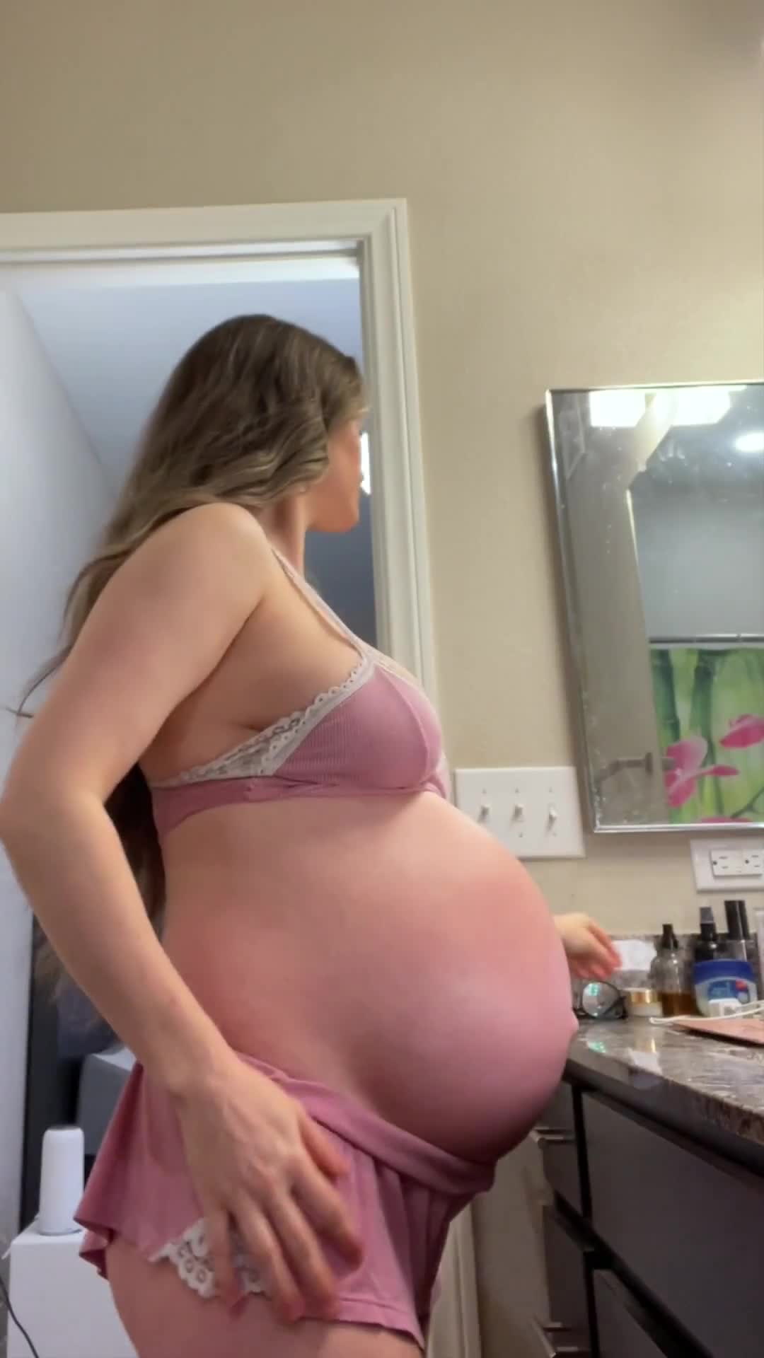 Video 787188 from UrNewMommy