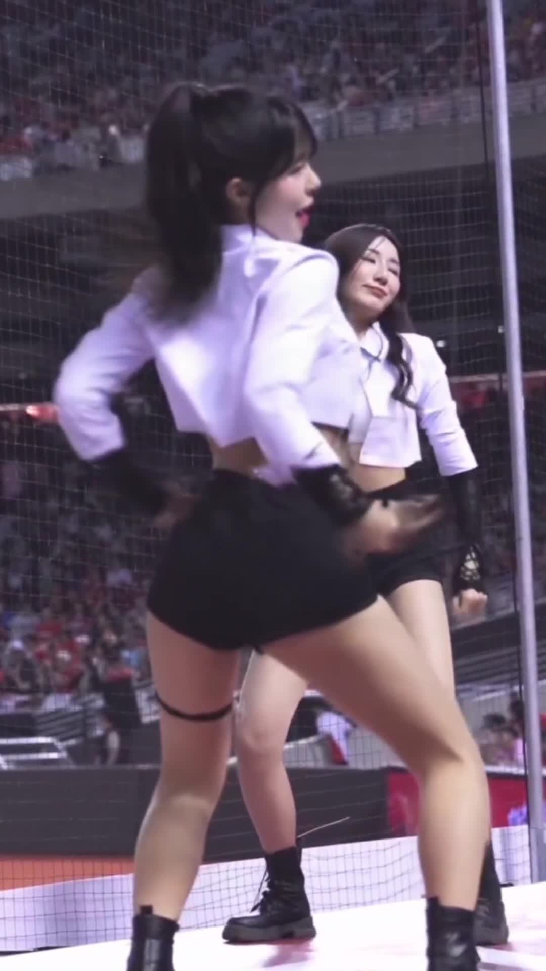 Video 788095 from Lee Dahye 이다혜 / le_dahye