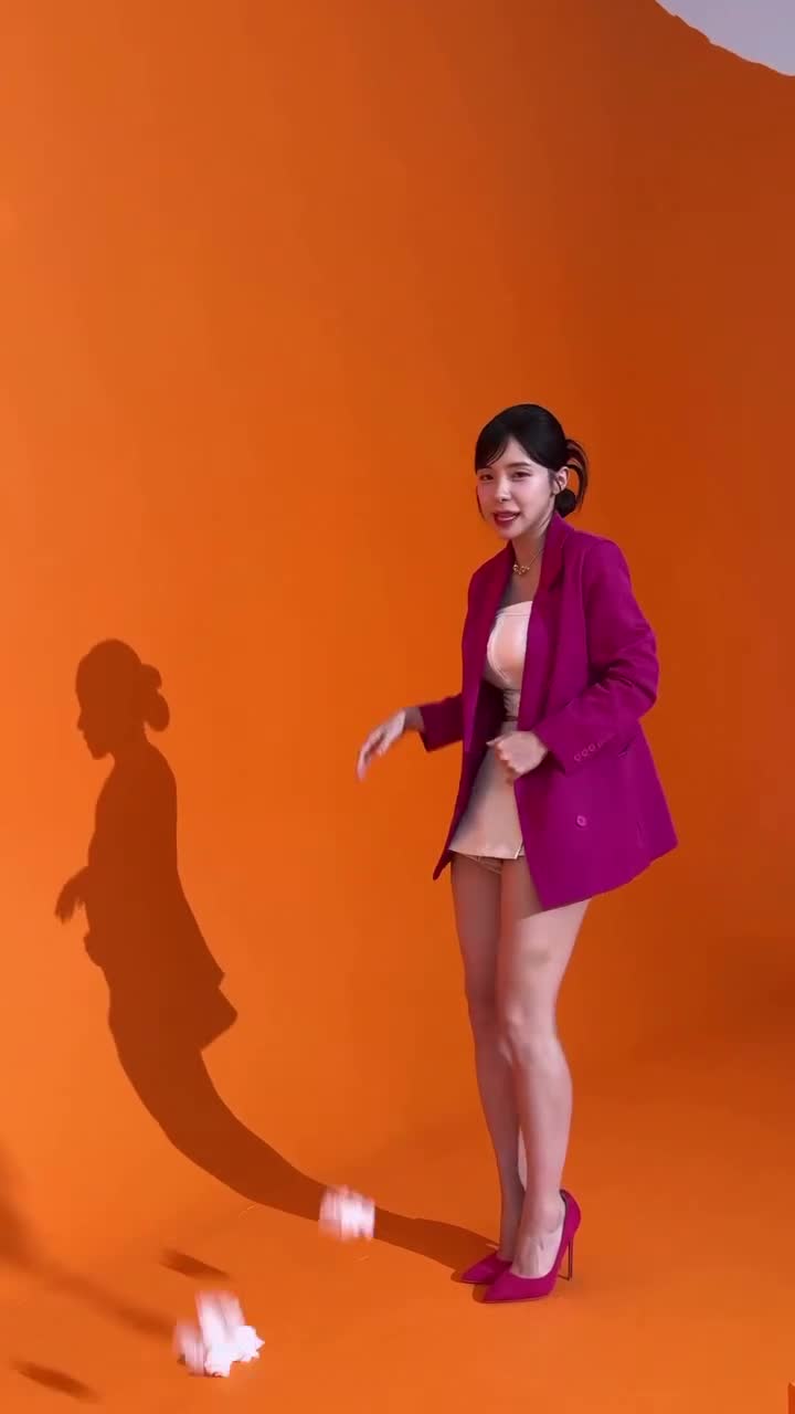 Video 788106 from Lee Dahye 이다혜 / le_dahye