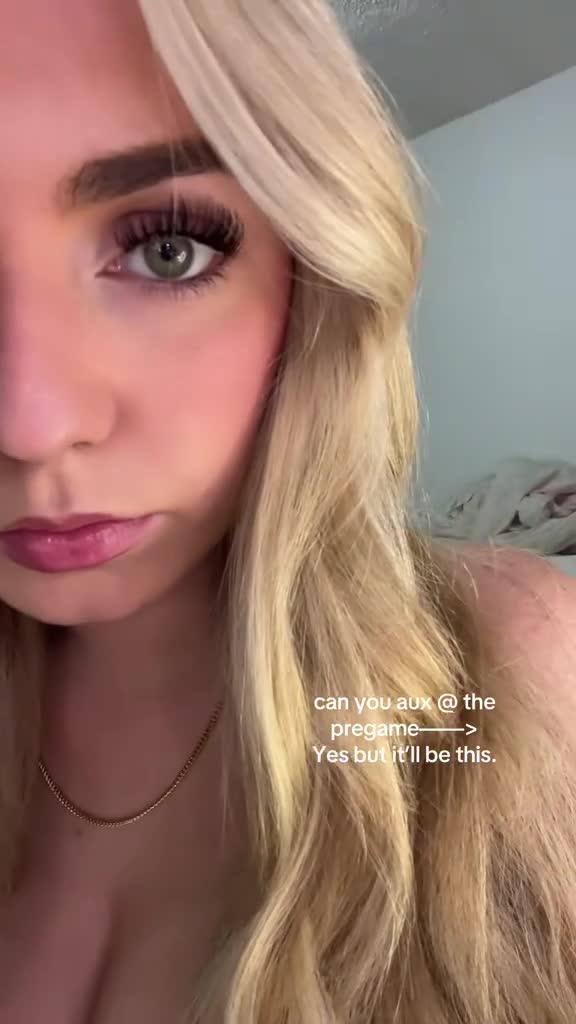 Video 789235 from cassidyanne__ / cassidy