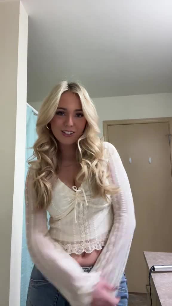 Video 789266 from cassidyanne__ / cassidy