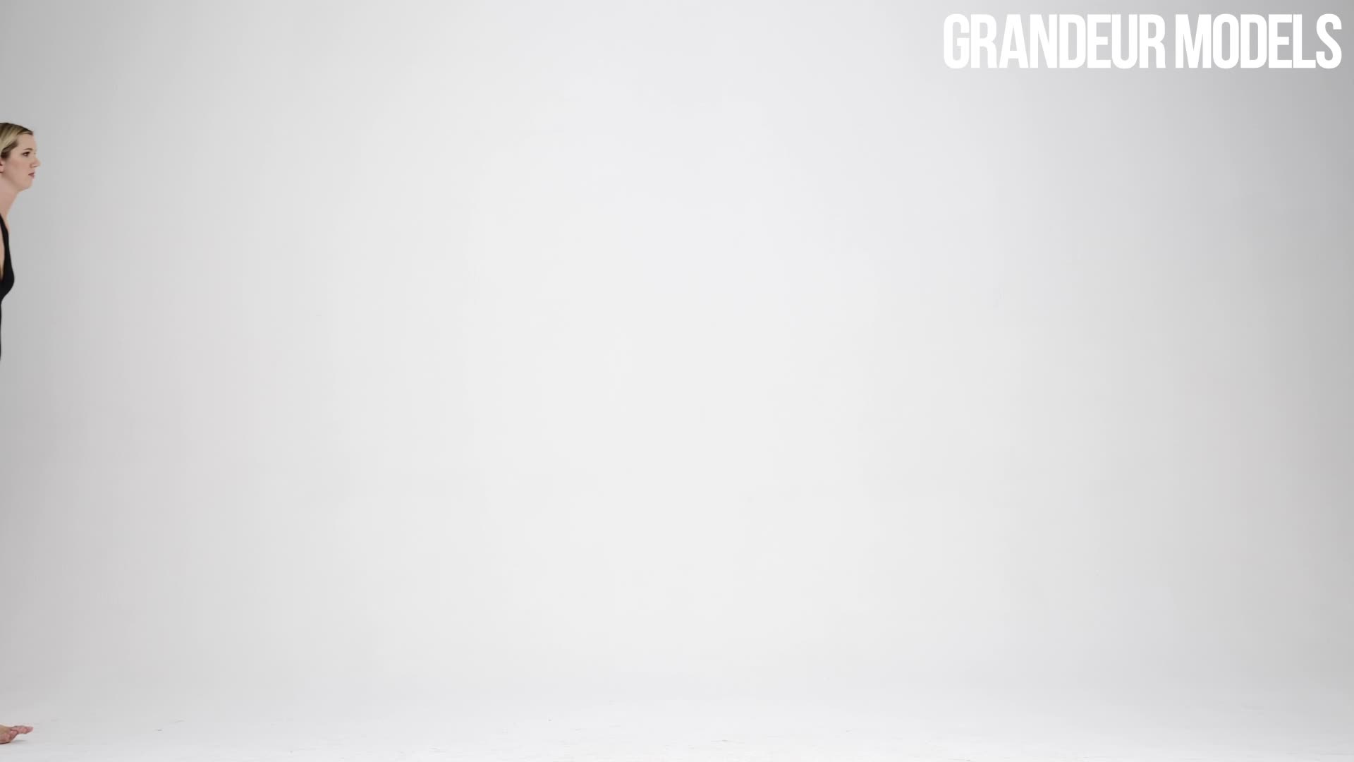 Video 790661 from Amazon Allie | amazonalli32 - 6'10'' (208 cm)