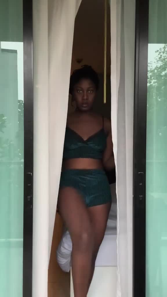 Video 792272 from Paris.Senpai