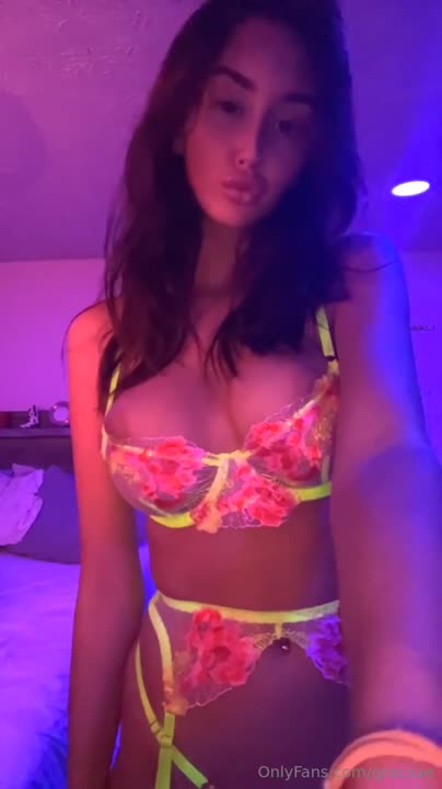 Video 792306 from Gracxxe