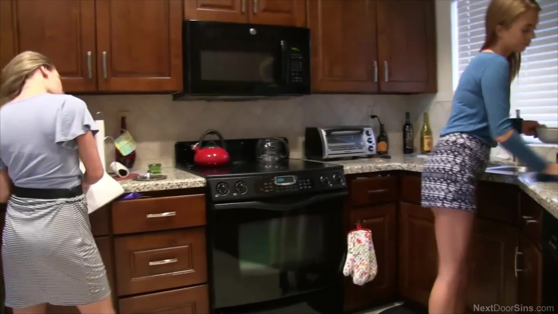 Video 793511 from Aubrey Sinclair / aubreysinxxx