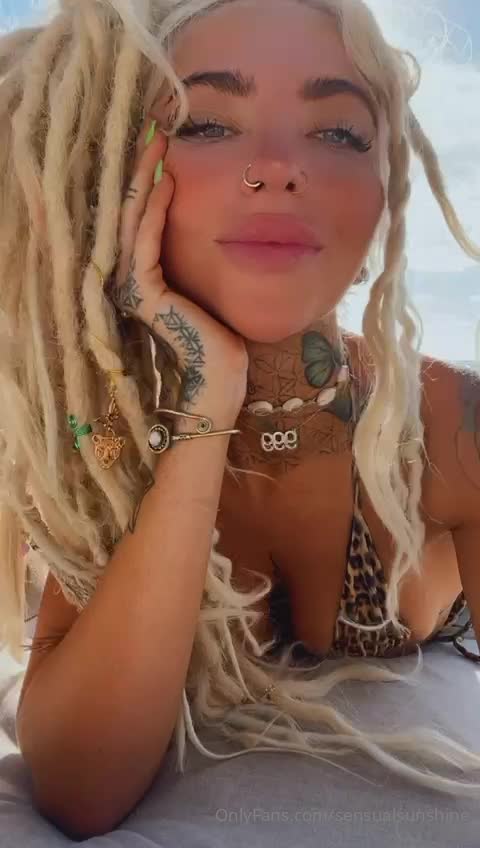 Video 795543 from Shanin Blake