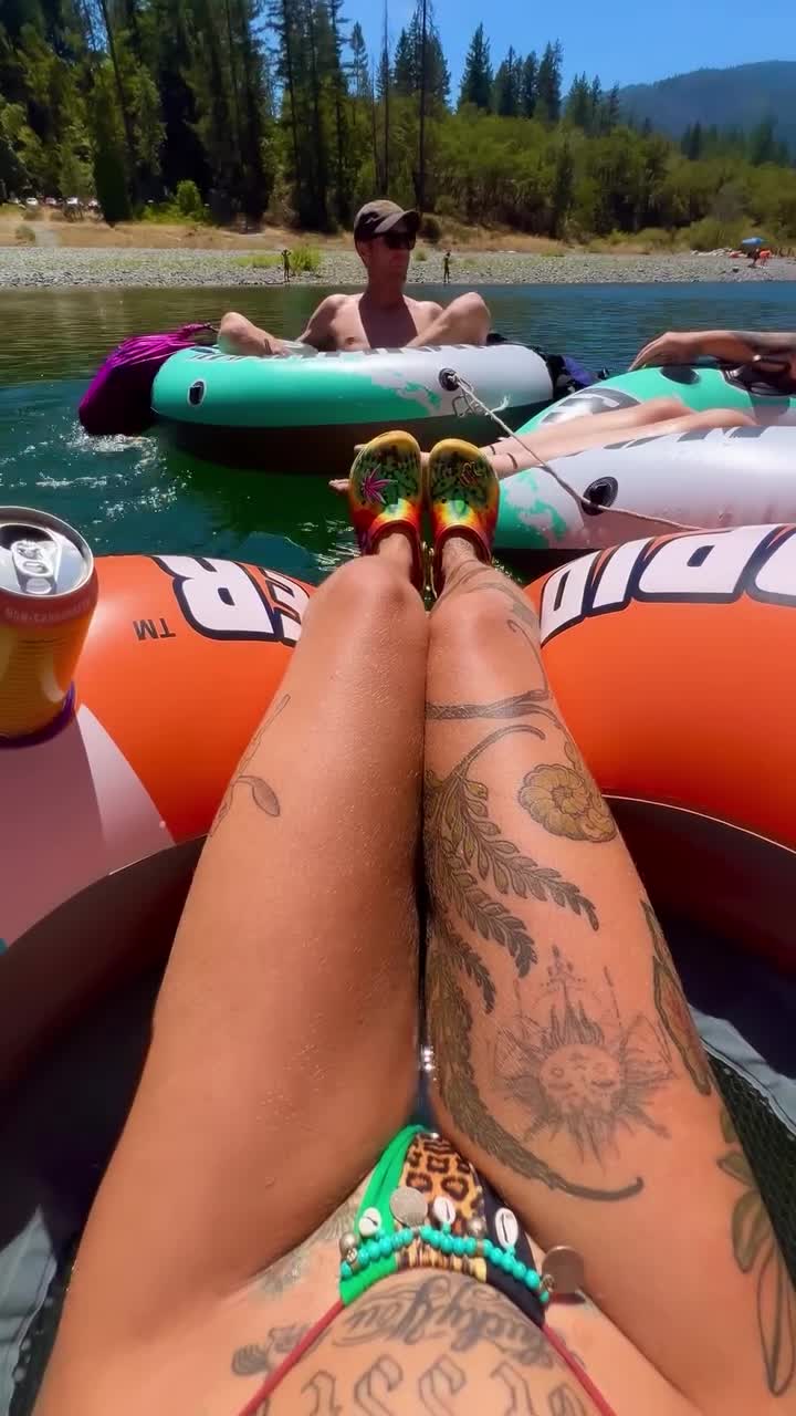 Video 795557 from Shanin Blake