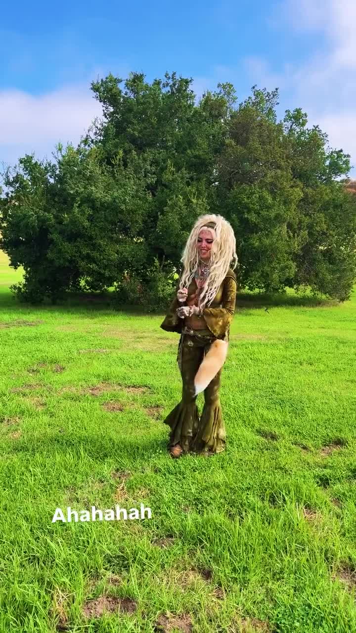 Video 795559 from Shanin Blake