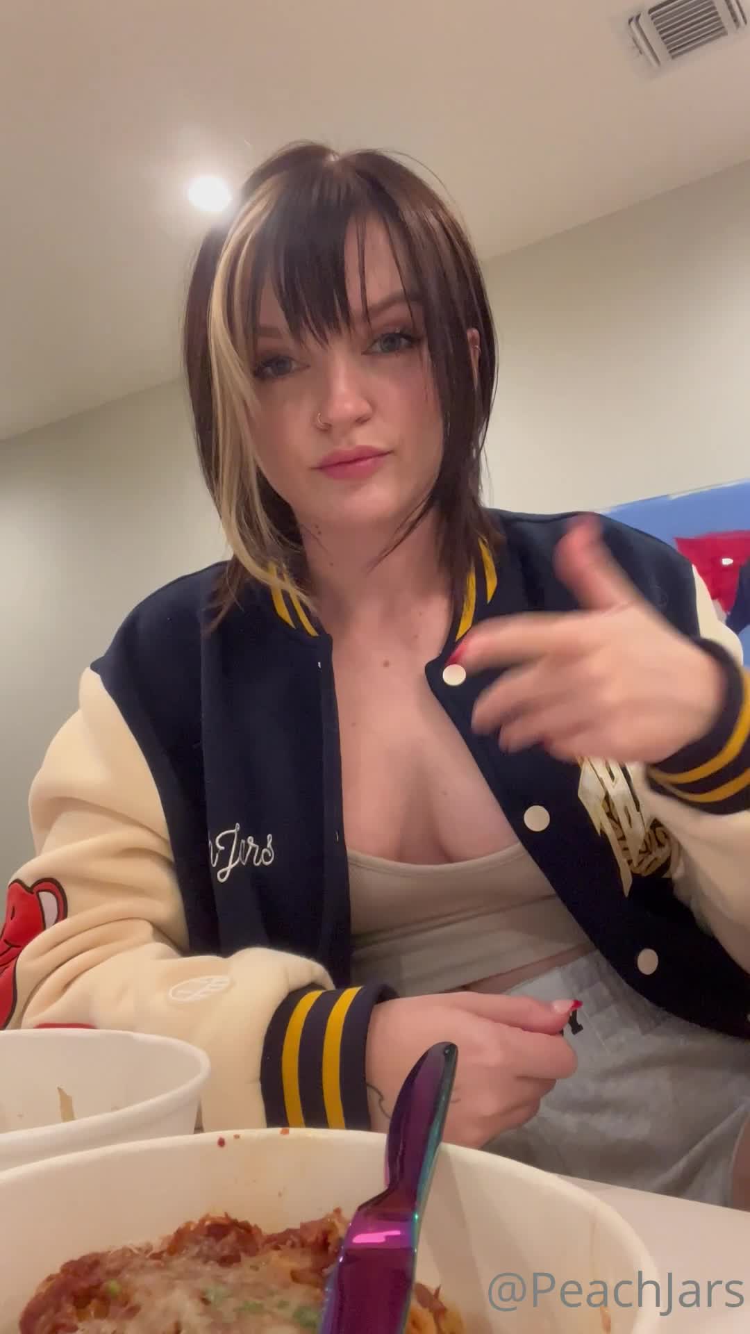 Video 804928 from peachjars