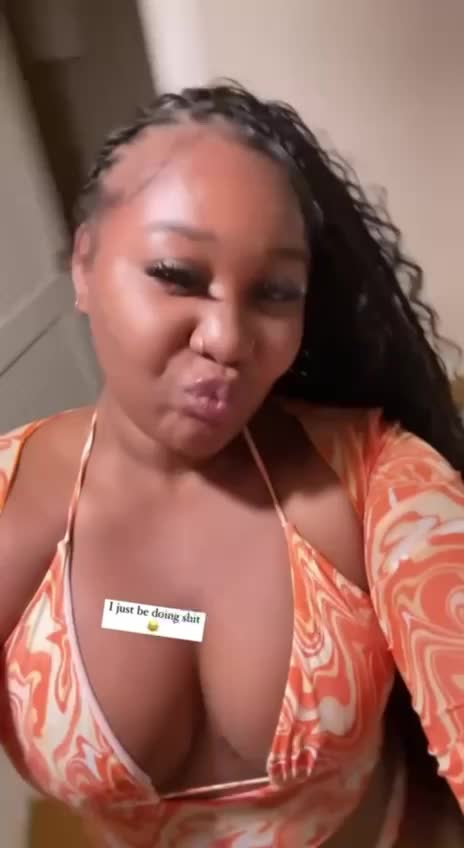 Video 805823 from itsriymaa / itsriyma / riyma eatz