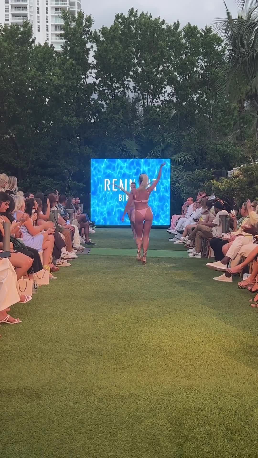 Video 807778 from sav - savannah_demers - savannahraedemers