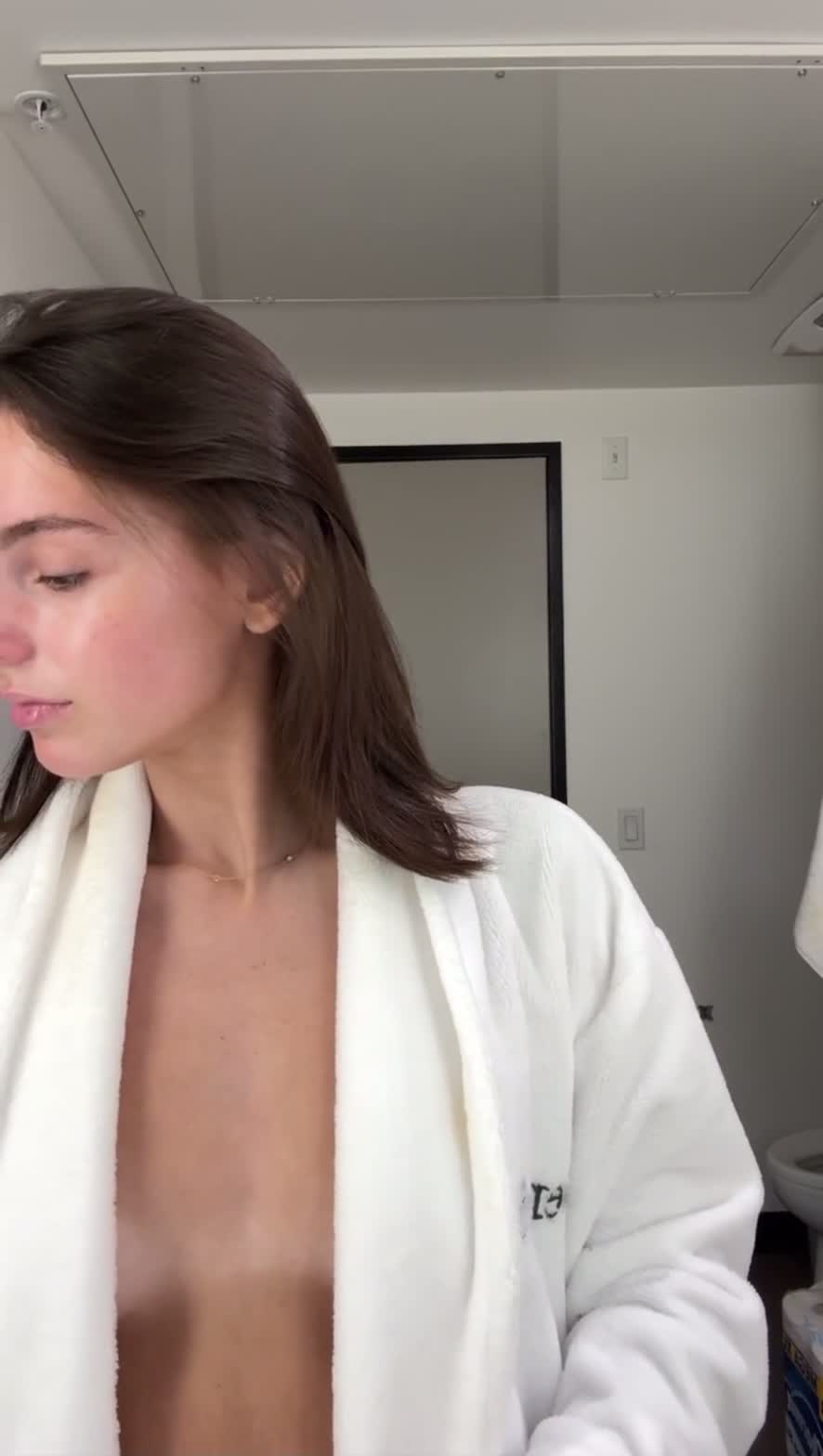 Video 807871 from sav - savannah_demers - savannahraedemers