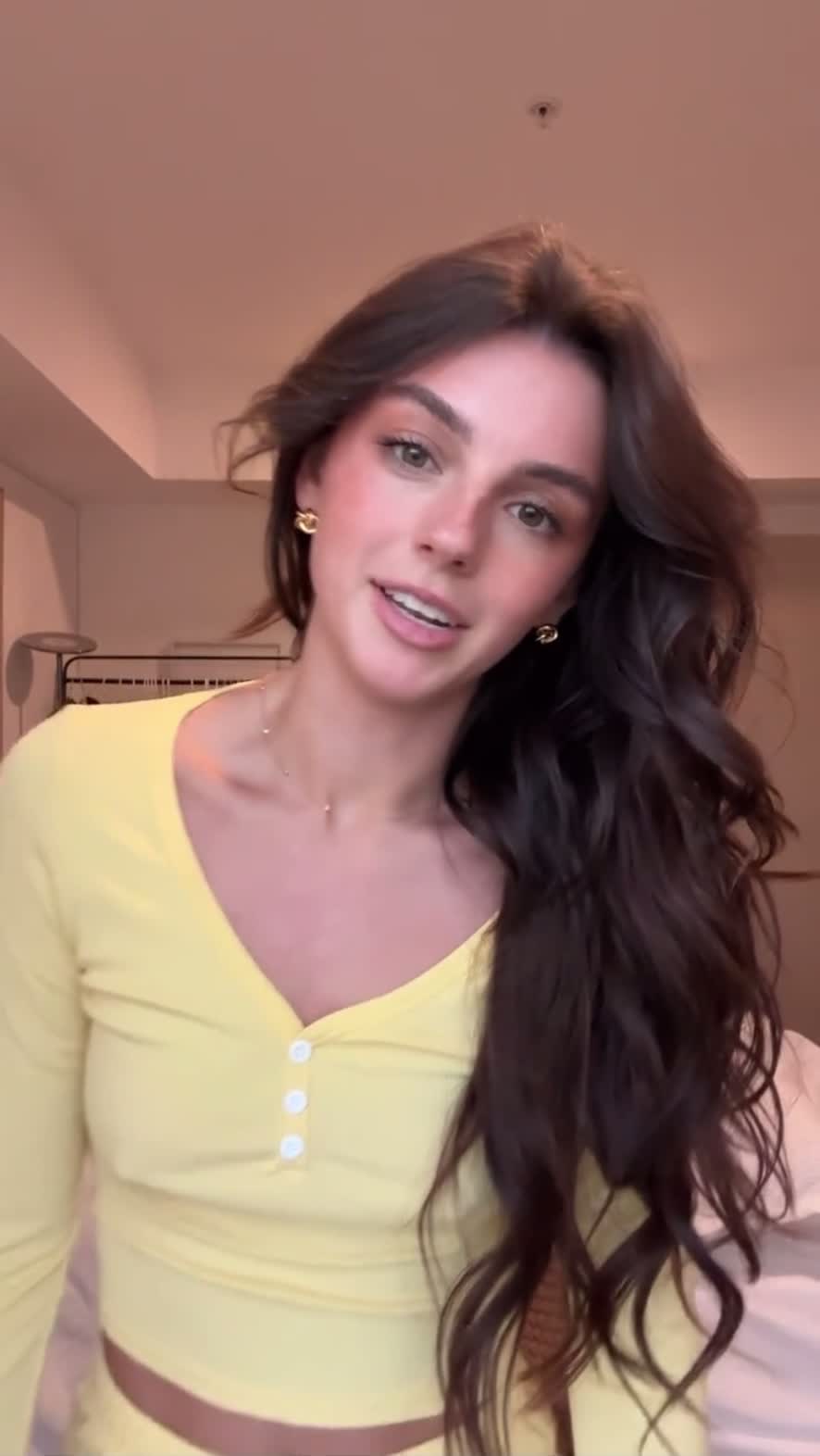 Video 807909 from sav - savannah_demers - savannahraedemers