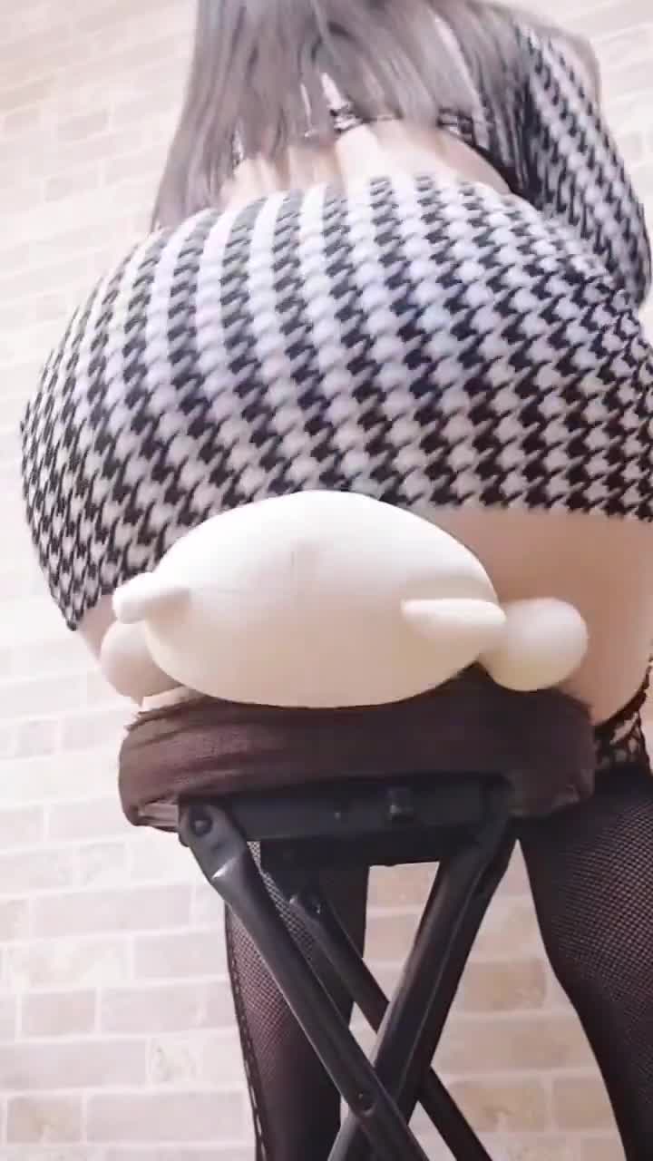 Video 808086 from nene_booty | nene_workout