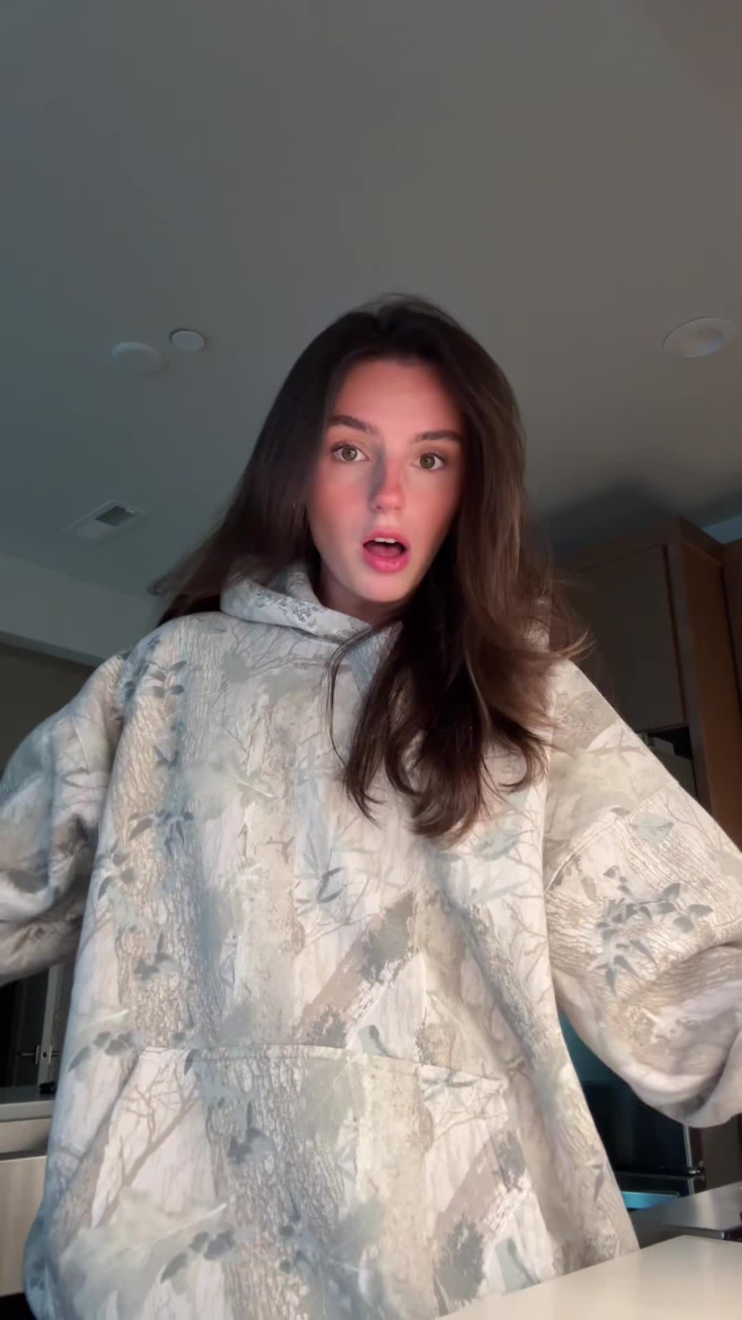 Video 808257 from sav - savannah_demers - savannahraedemers