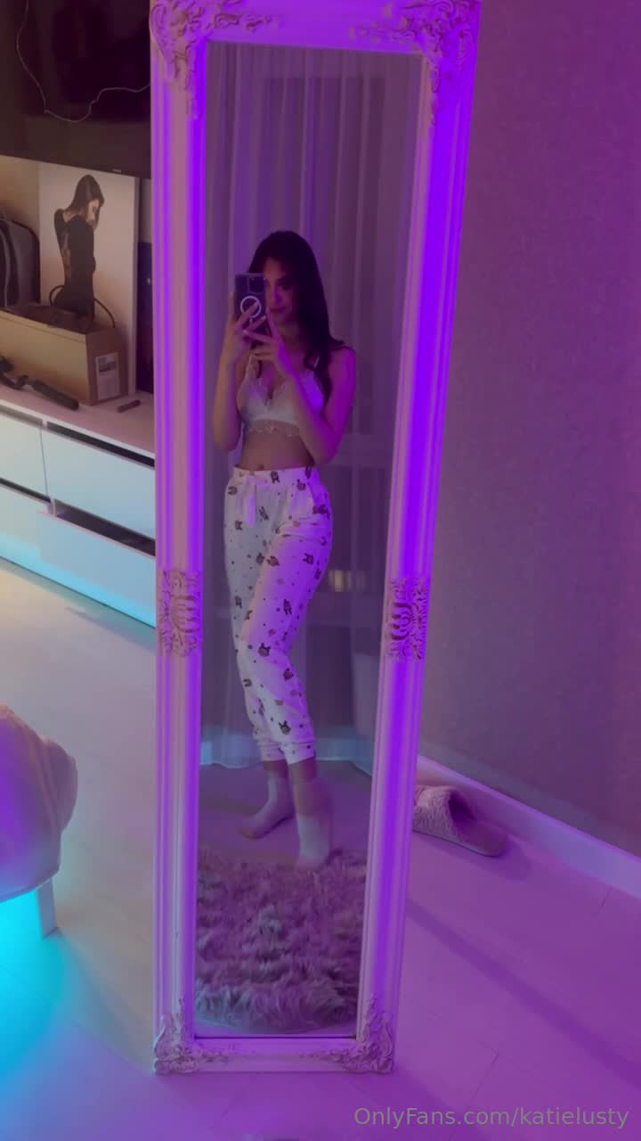 Video 810340 from Kassandra / sandra_one_love / yourlustfantasy / katielusty