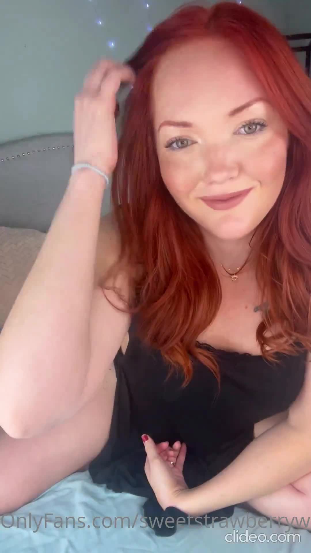 Video 810640 from Strawberrywine