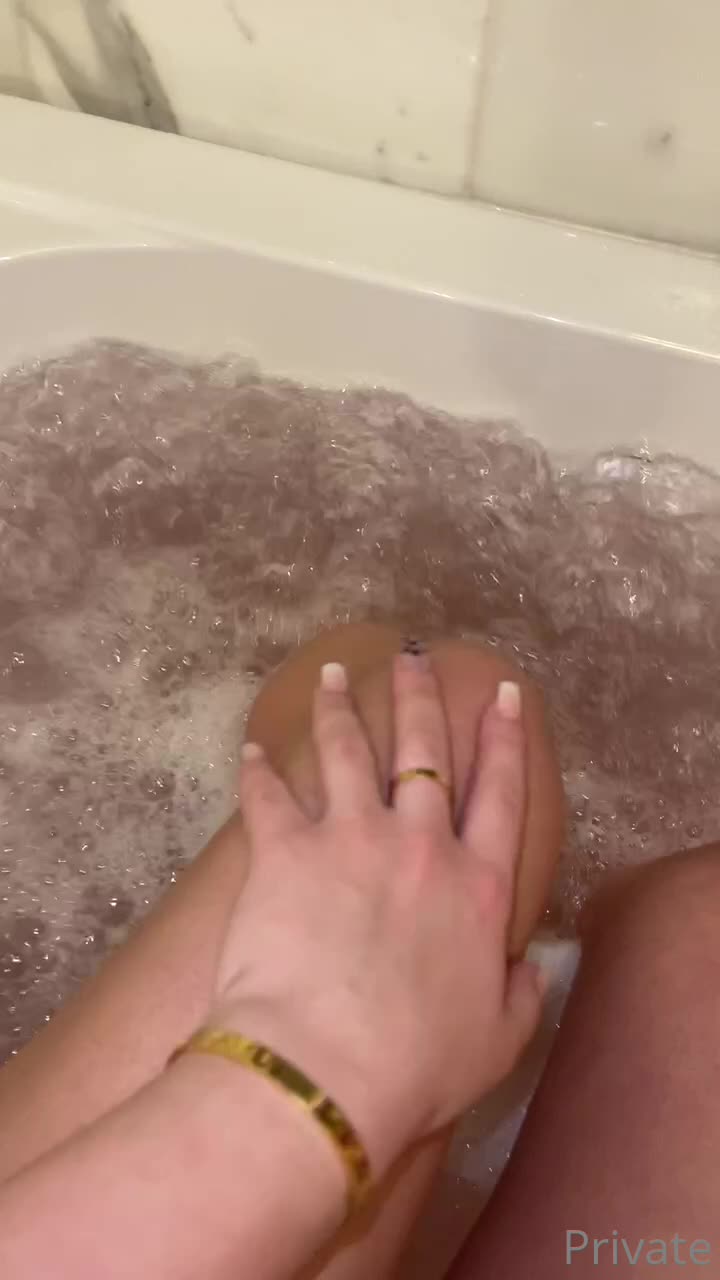 Video 810806 from Azra / azra_lifts