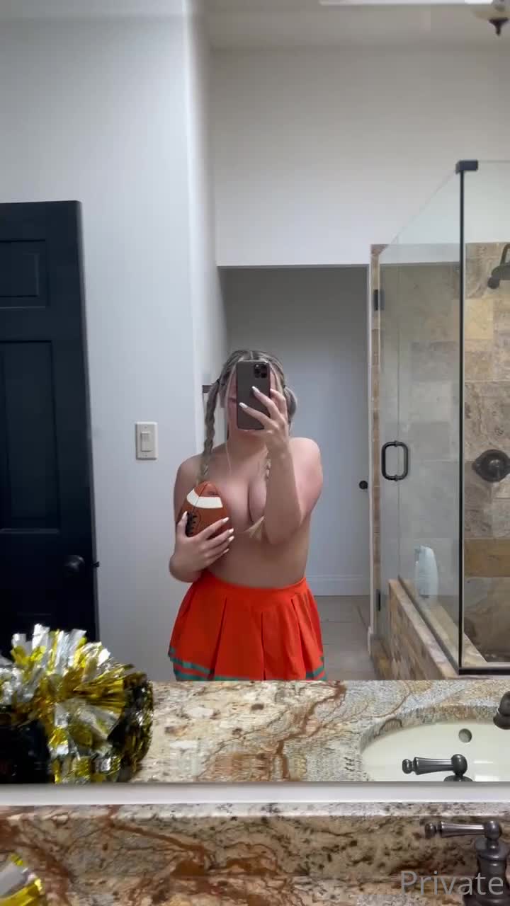 Video 810811 from Azra / azra_lifts