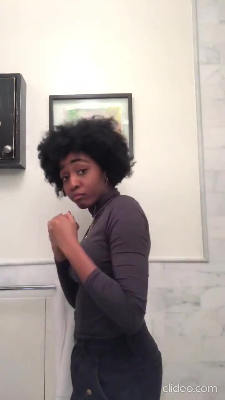 Video 813511 from Ayo Edebiri