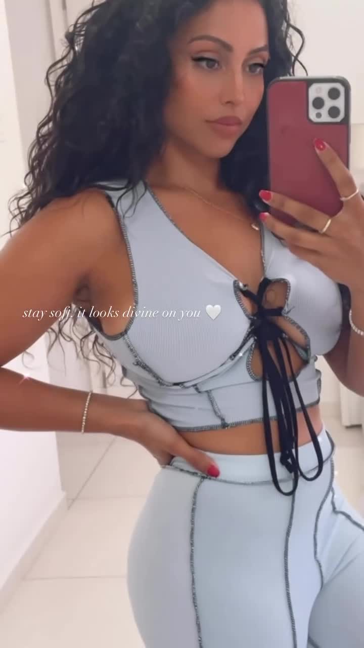 Video 813590 from Robin Roxette