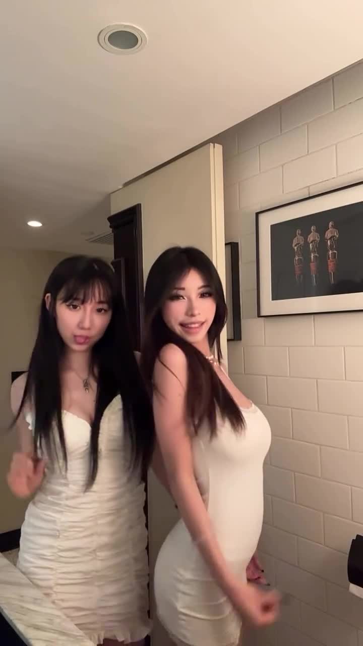 Video 813608 from caroline_slt8