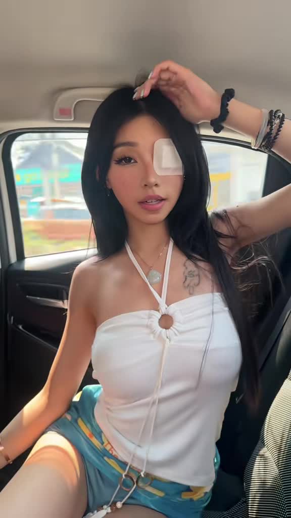 Video 813615 from caroline_slt8