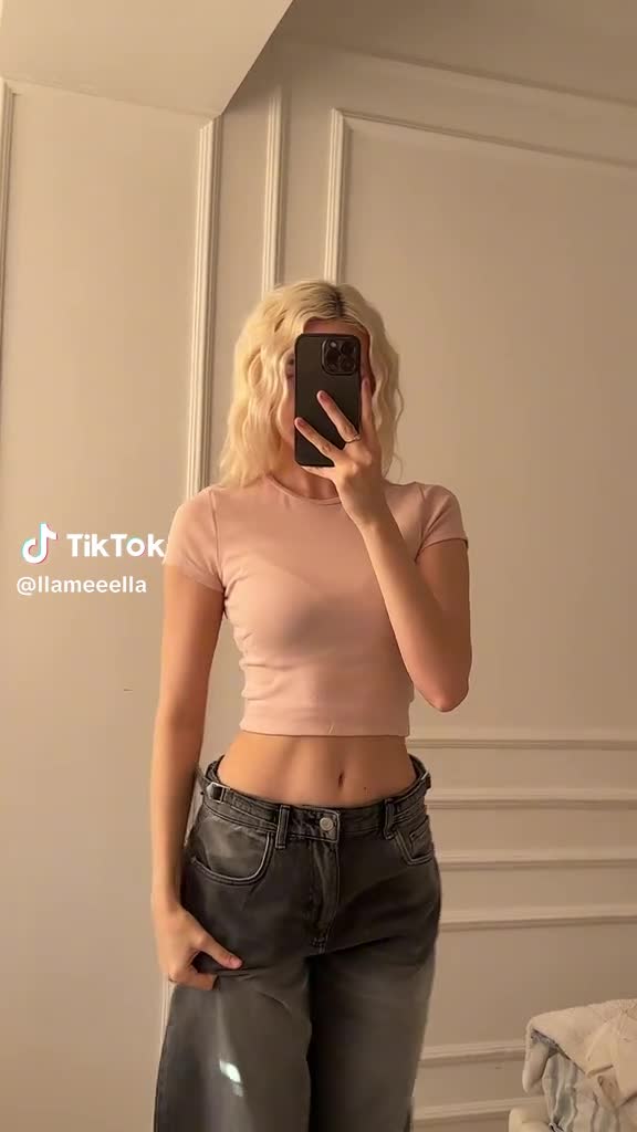 Video 815027 from llameella/llameeella