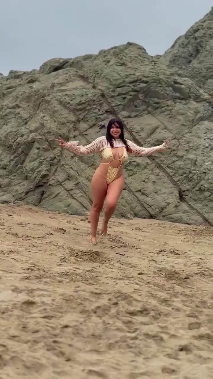 Video 817821 from karensitaburn