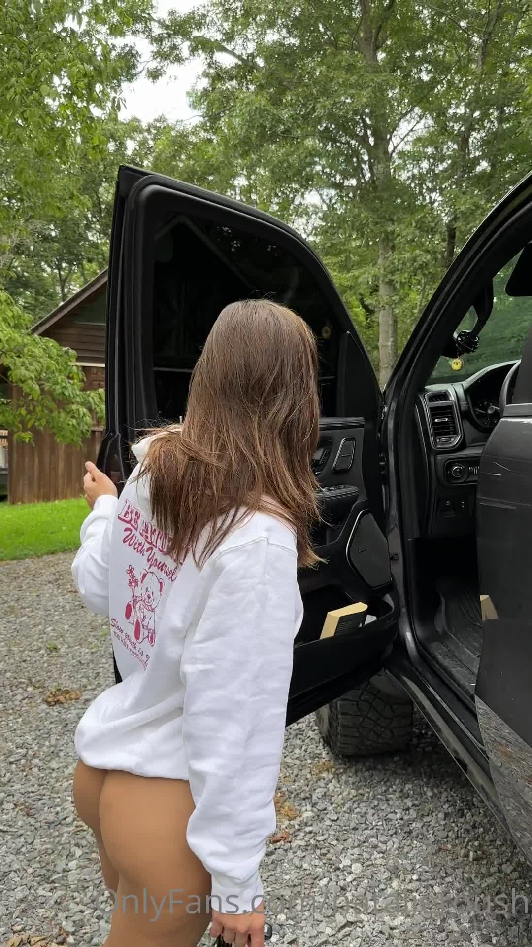 Video 831452 from Natalie Roush