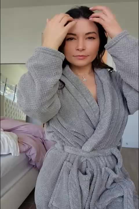 Video 831960 from Alinity