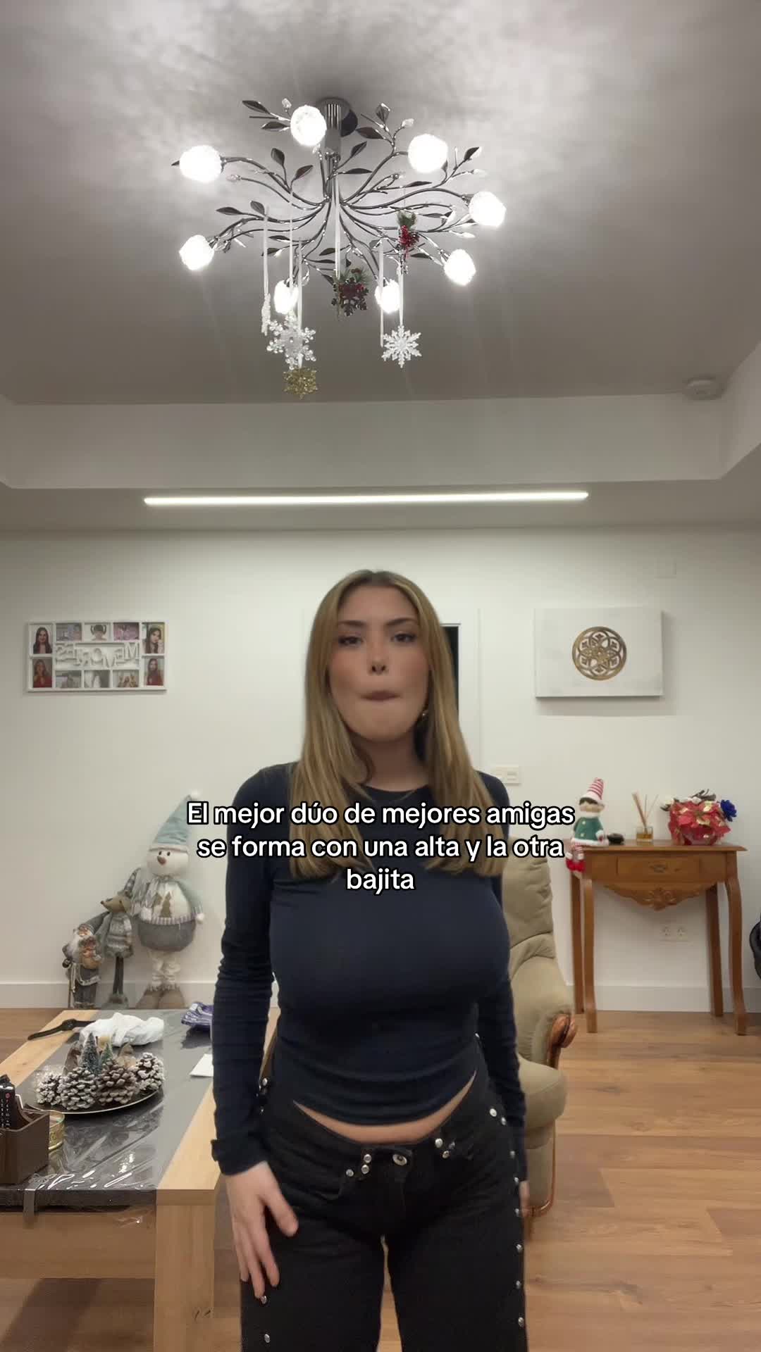 Video 834592 from Laura Alguacil / lauraalguaciil