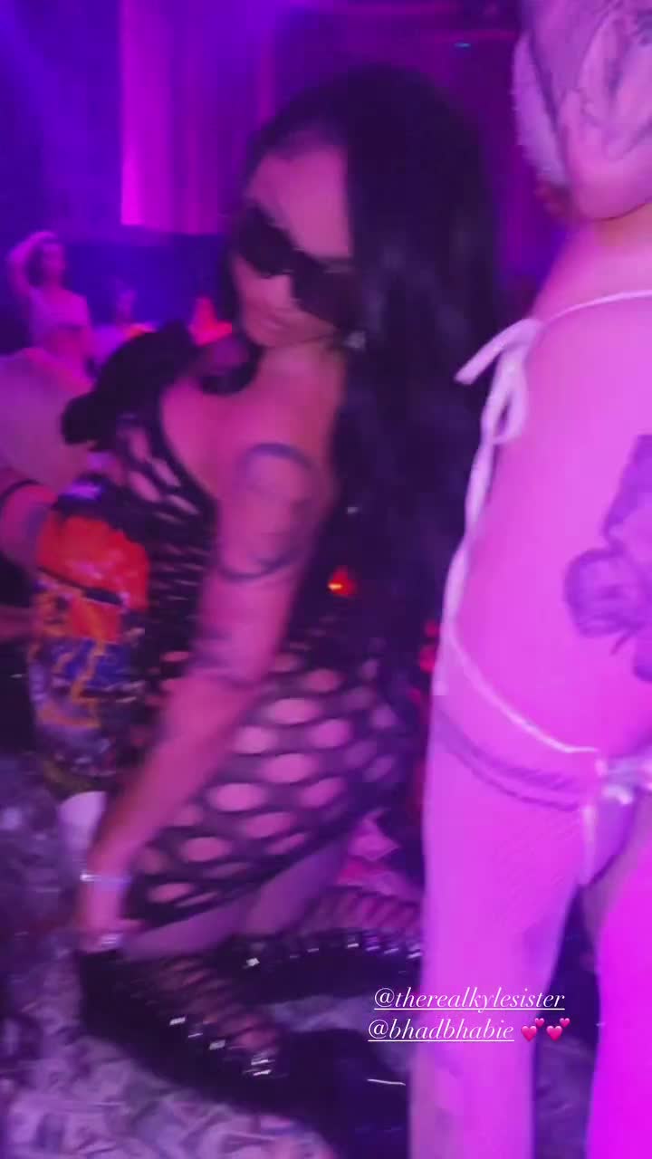Video 835138 from Danielle Bregoli / Bhad Bhabie