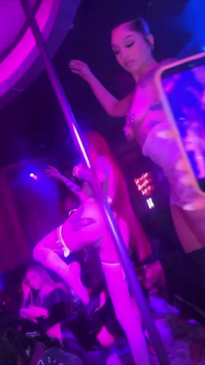 Video 835147 from Danielle Bregoli / Bhad Bhabie