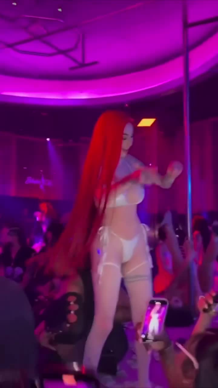 Video 835183 from Danielle Bregoli / Bhad Bhabie