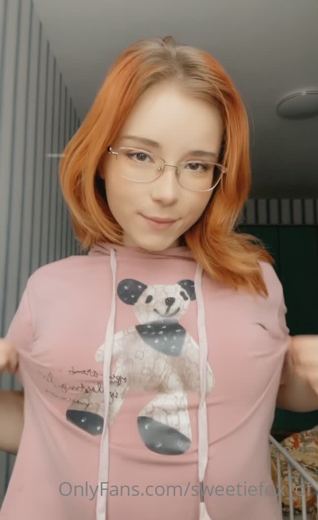 Video 835375 from Sweetie Fox / MoonFleur
