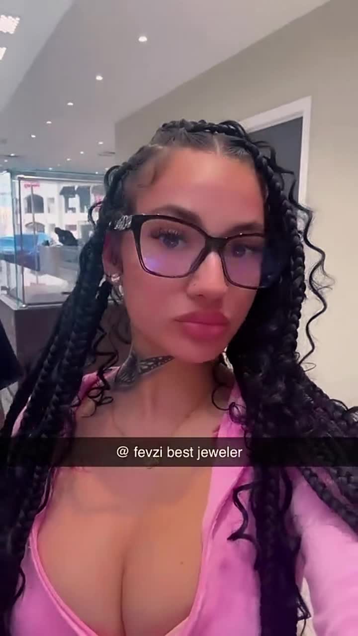Video 835819 from Danielle Bregoli / Bhad Bhabie