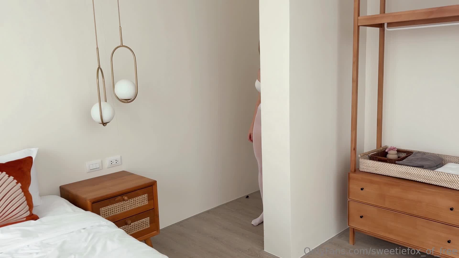 Video 836455 from Sweetie Fox / MoonFleur
