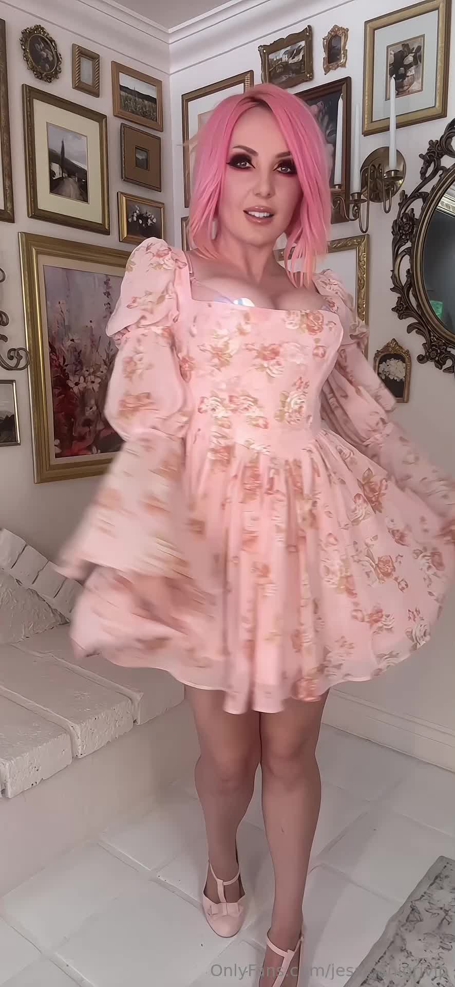 Video 836686 from Jessica Nigri