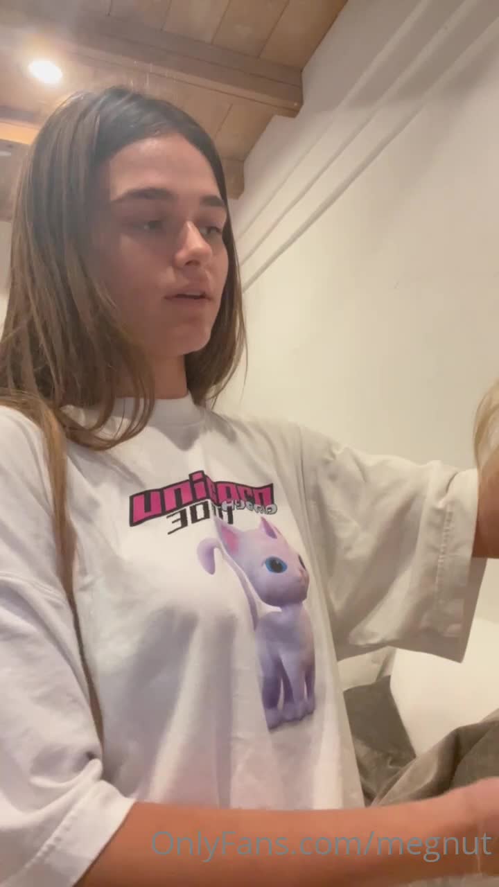 Video 836949 from Megan Guthrie / megnutt02 / megnut
