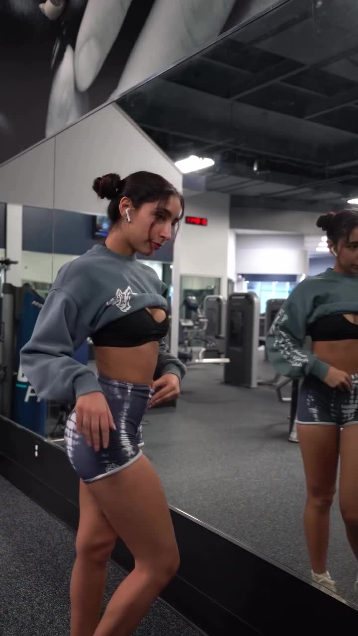 Video 840008 from Camilayfit