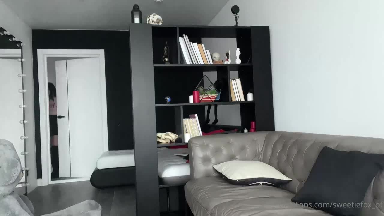 Video 841664 from Sweetie Fox / MoonFleur